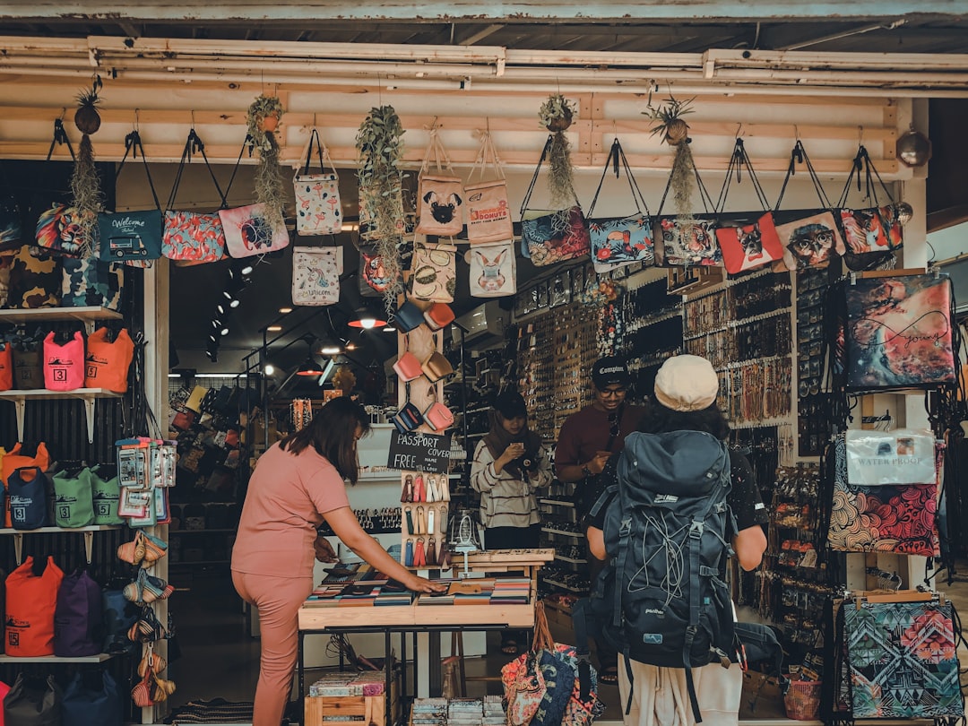 Photo online store visitors