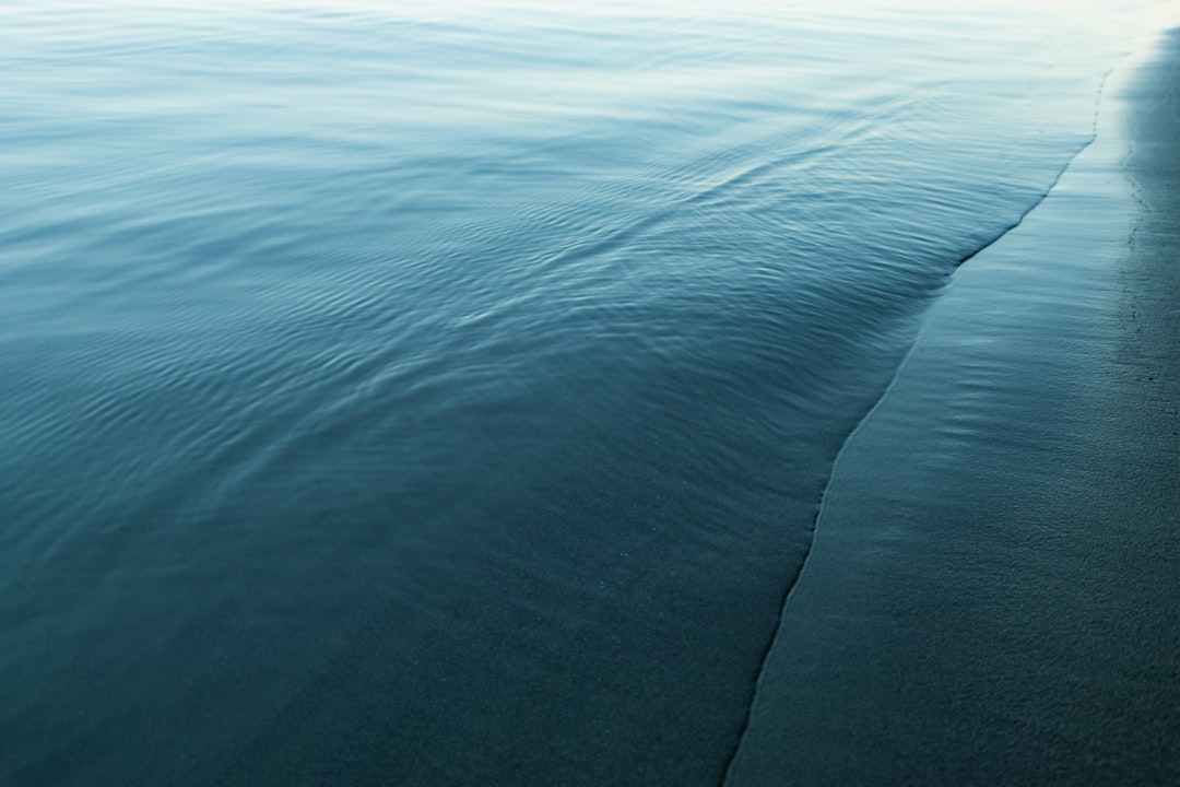 Photo scroll depth tracking